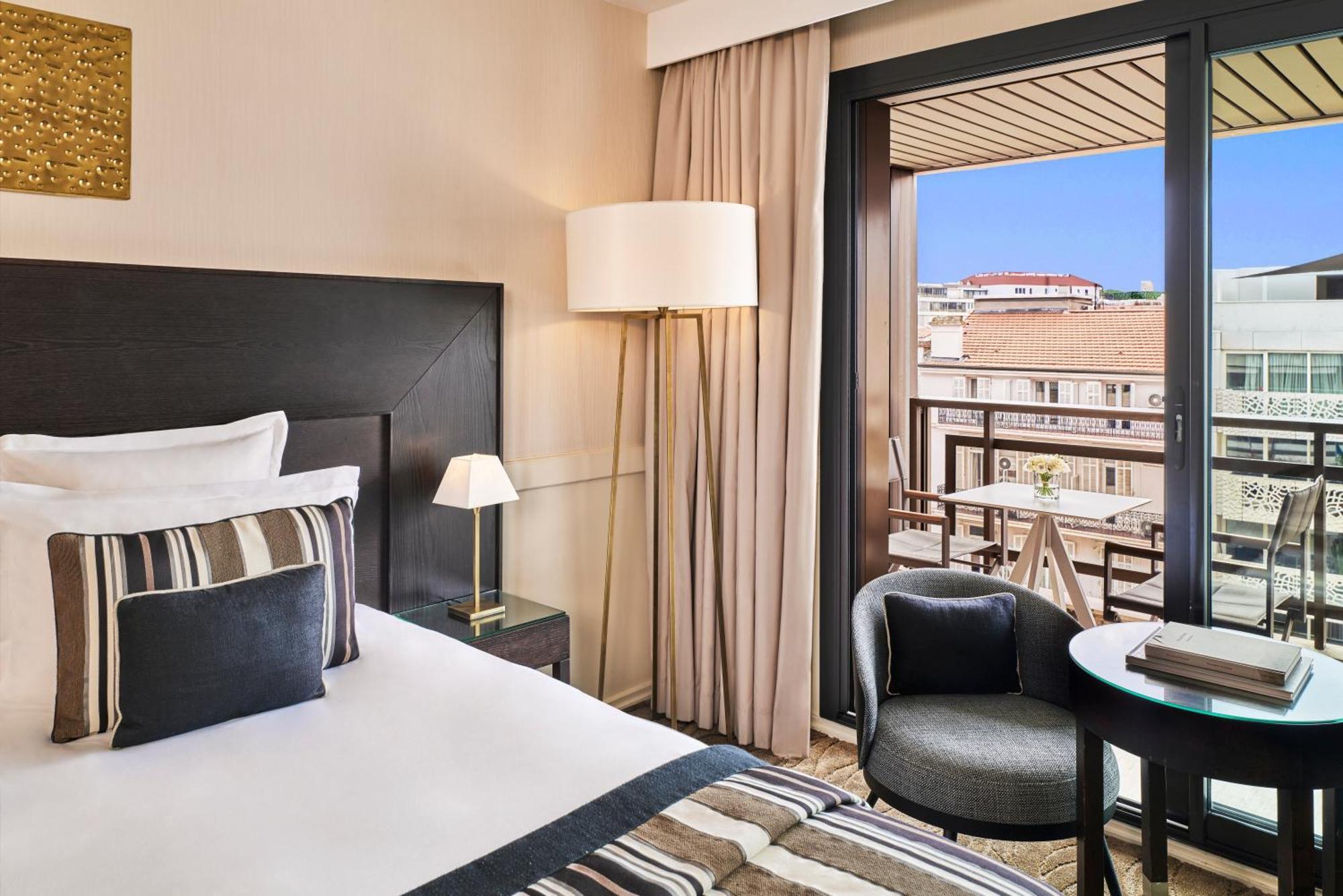Hotel Barriere Le Gray D'Albion Cannes Ngoại thất bức ảnh